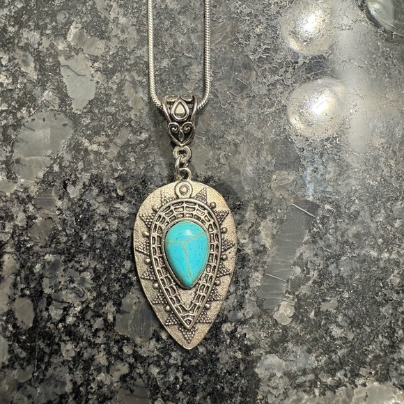 Jewelry - Turquoise Water Drop Necklace Pendant Western Native American Fashion Jewelry